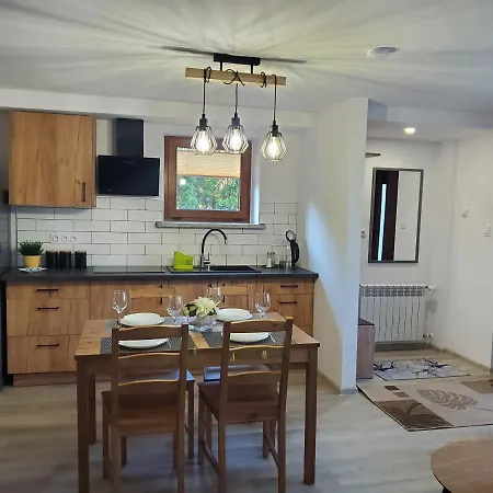 Mak Apartmán Zator